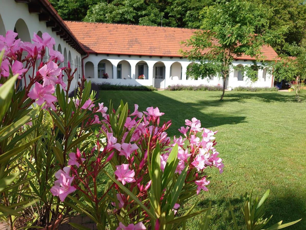 Bakta Haz Otel Egerbakta Dış mekan fotoğraf